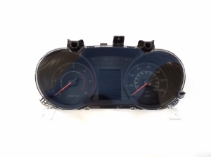 Mitsubishi ASX (2010–2026) Instrument cluster 8100B819 - 4