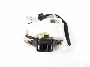 Honda CR-V (2012–2016) Trunk lid lock - 2