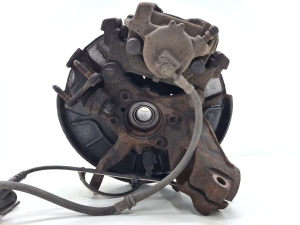 Volkswagen Tiguan (2007–2016) Front wheel hub 5N0611842A - 3