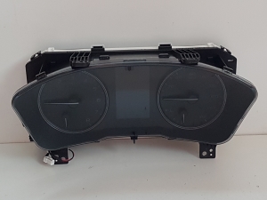   Instrument cluster  - 85002XC40A 
