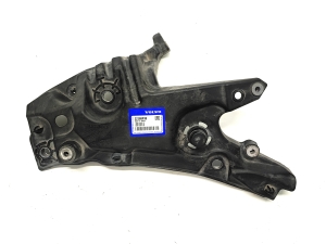  Halter Kotflügel vorne  - 32288930 