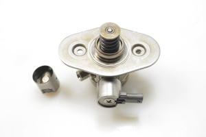 BMW X1 F48 (2015–2022) Kütusepump 7636881 - 2