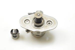 BMW X1 F48 (2015–2022) Kütusepump 7636881 - 4
