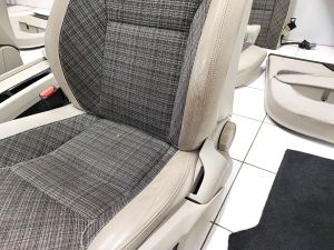 VOLVO V60 (2018–2026) Interior and its parts - 5