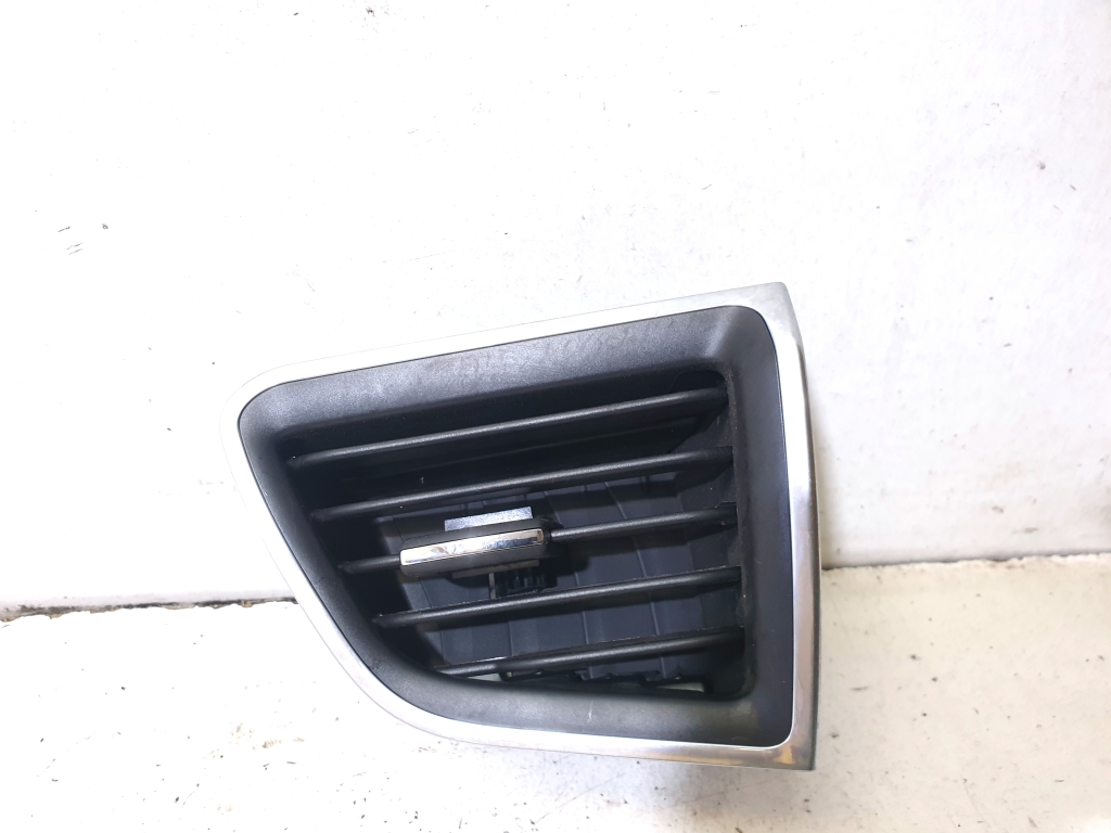 Ford Galaxy (2015–2026) Interior ventilation grilles EM2B19C69 Ford Galaxy (2015–2026) Interior ventilation grilles EM2B19C69