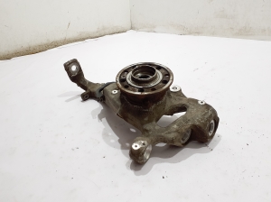 Mercedes Benz C-Class 205 (2014–2021) Front wheel hub A2053322700 - 2