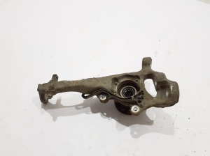 Mercedes Benz C-Class 205 (2014–2021) Front wheel hub A2053322700 - 4