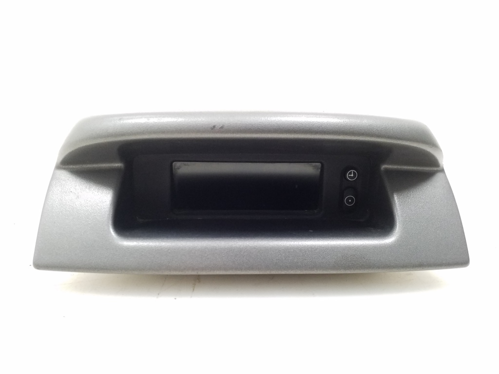 Used Opel Vivaro Cabin clock 565412769