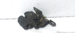 VOLVO S60 I (2000–2009) Hood latch 9152860 - 2