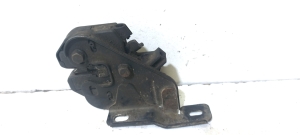 VOLVO S60 I (2000–2009) Hood latch 9152860 - 3
