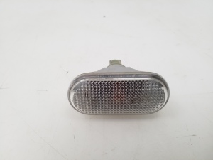Front fender turn signal - 26160AX001