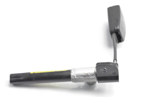 BMW 5 SERIES E60 (2003–2010) Priekšējā sēdekļa drošības jostas sprādze 33058631 - 3