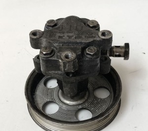 AUDI A4 B6 (2000–2005) Servopumpe 8EO145153 - 2