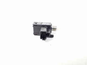 Mitsubishi ASX (2010–2026) Bremslichtschalter - 2