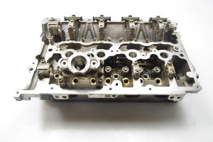 BMW X1 F48 (2015–2022) Cylinder head 7616187 - 5
