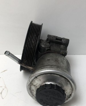 TOYOTA Avensis T25 (2003–2008) Servopumpe 12180 - 2
