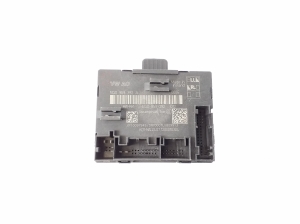 Front door control unit - 5Q0959392