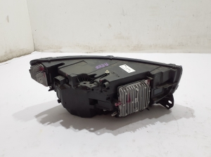VOLVO XC40 (2017–2026) Headlight 31446778 - 7