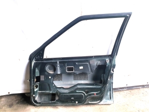 VOLVO V70 I (1997–2000) Front door - 3