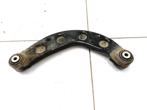VOLVO V60 (2018–2026) Rear control arm 31360863 - 2