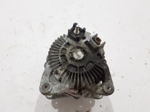 Opel Vivaro B (2014–2019) Alternator 231009096R - 2