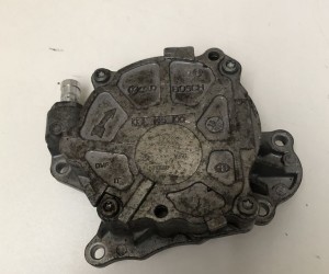 AUDI A4 B8 (2007–2016) Vacuum pump 03L145100 - 4