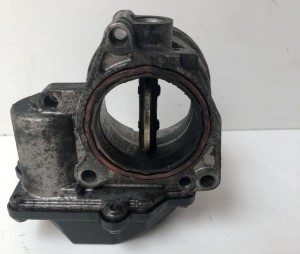 Volkswagen Golf V (2003–2009) Drosselklappe 036128063G - 2