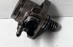 Volkswagen Golf VII (2012–2026) Fuel pump DE090817 - 3