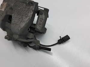 AUDI A4 B8 (2007–2016) Eesmine pidurisadul 8K0615123C - 3