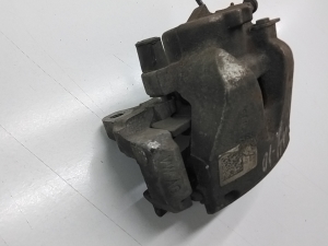 AUDI A4 B8 (2007–2016) Eesmine pidurisadul 8K0615124C - 4