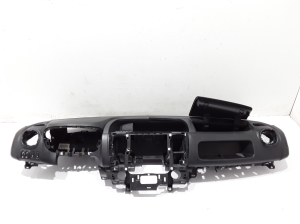 Opel Vivaro B (2014–2019) Armaturenbrett 681006321R - 4
