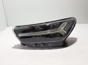 Headlight - 31446778