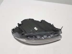 VOLVO XC40 (2017–2026) Headlight 31446778 - 7