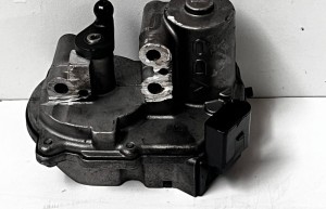 AUDI A6 C6 (2004–2011) Saugrohrklappen-Stellmotor 059129686D - 2