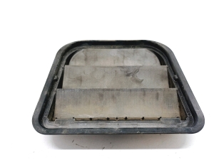 VOLVO V60 (2018–2026) Rear fender vent grille 31369380 - 5