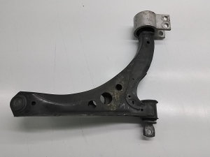 Opel Astra K (2015–2021) Front control arm 39089344 - 2
