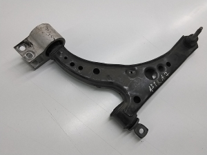 Opel Astra K (2015–2021) Front control arm 39089344 - 3