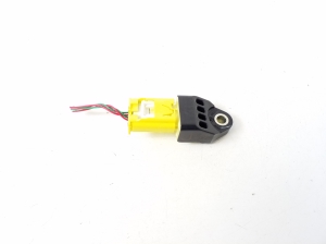 LEXUS CT 200h ZWA10 (2010–2017) Airbagsensor 8983128020 - 3