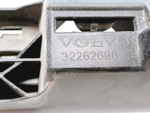 VOLVO V60 (2018–2026) Välise aknalaua klamber 32262698 - 3