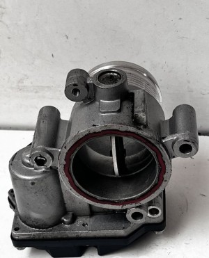 Volkswagen Passat B6 (2005–2010) Drosselklappe V10810063 - 3