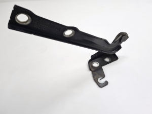 Volkswagen Tiguan (2007–2016) Hood hinge 5N0823302A - 2