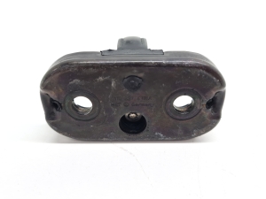Volkswagen Tiguan (2007–2016) Trunk lid lock bracket 1T0827517A - 4