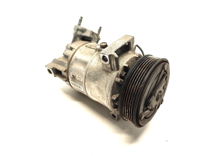 VOLVO V60 (2018–2026) A/C compressor 32260849 - 2