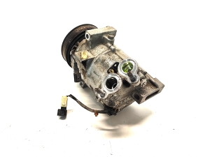 VOLVO V60 (2018–2026) A/C compressor 32260849 - 4