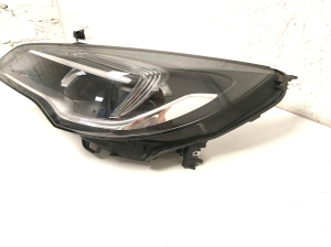 Opel Astra K (2015–2021) Scheinwerfer vorne 39047200 - 5