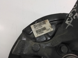 VOLVO XC90 (2002–2014) Front wheel hub and its parts 31277205 - 2