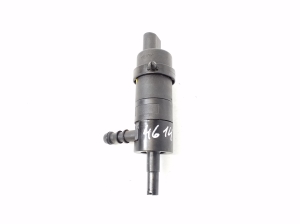   Motor der Scheinwerferwaschanlage vorne  - A2048690021 
