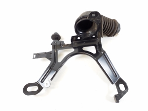 Mercedes Benz B-Class 242 (2013–2019) Sonstiger Halter A2425450400 - 2