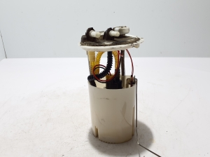 Opel Vivaro B (2014–2019) Kütusepump paagis 172027392R - 2
