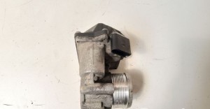Volkswagen Passat B6 (2005–2010) Drosselklappe 03L128063D